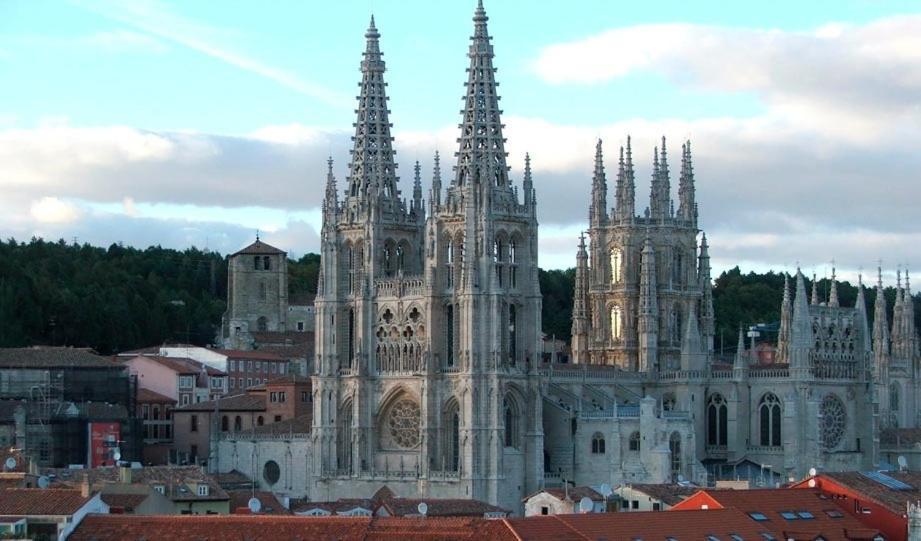 Atuaire Home Vivienda En Perfecta Ubicacion Al Lado De La Catedral De Burgo Dış mekan fotoğraf